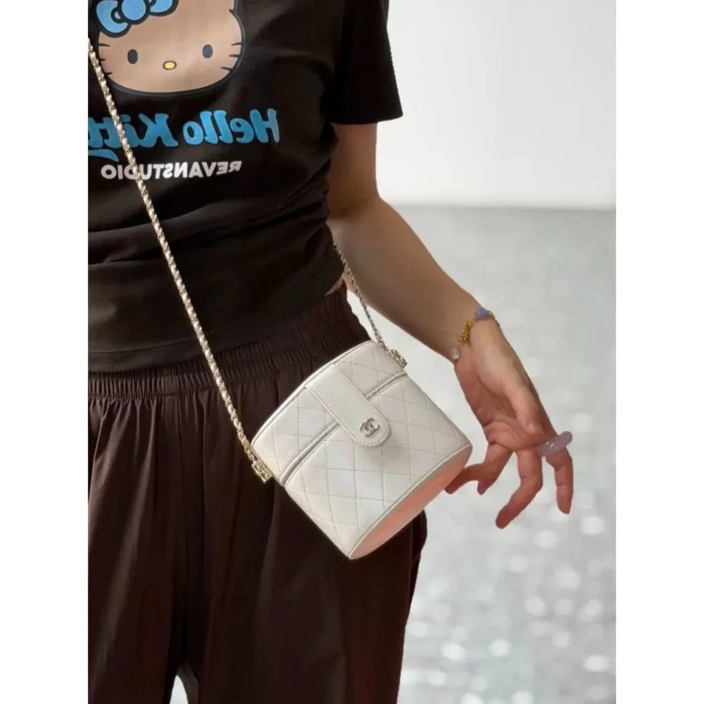 Chanel Women Pre-Loved Bag Very Good Condition